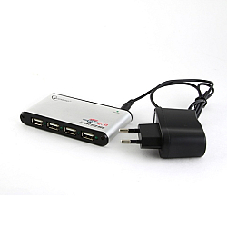 7 дополнительных портов USB 2.0 для компьютера Благодаря карманному концентратору USB 2.0 DUB-104 можно получить 7 дополнительных порта USB 2.0 для компьютера. Теперь можно подключить к компьютеру семь USB-устройств, такие как цифровая камера, принтер, внешний привод CD-ROM, флеш-диск.